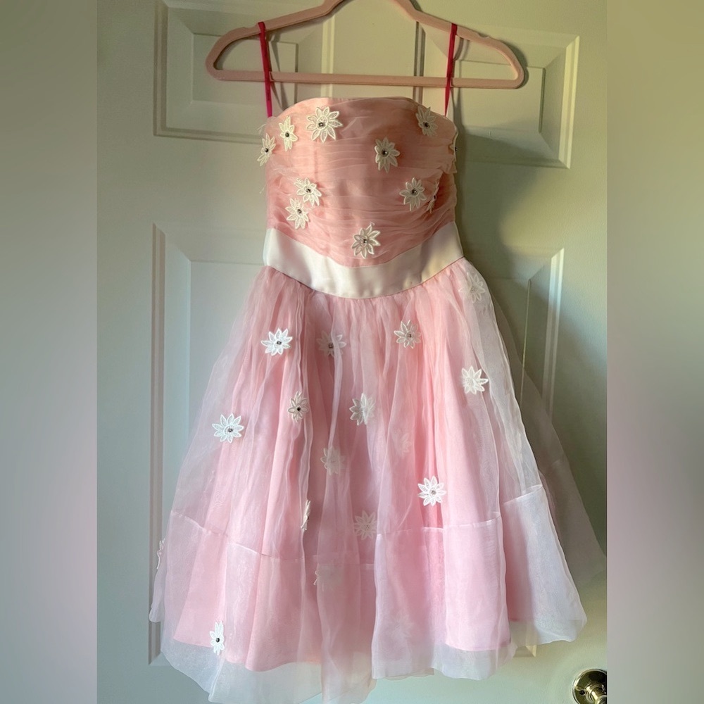 Betsey Johnson Pink Y2K Daisy flower strapless Dress